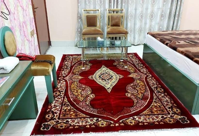 호텔 Shaheen Continental Multan