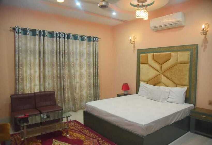 호텔 Shaheen Continental Multan