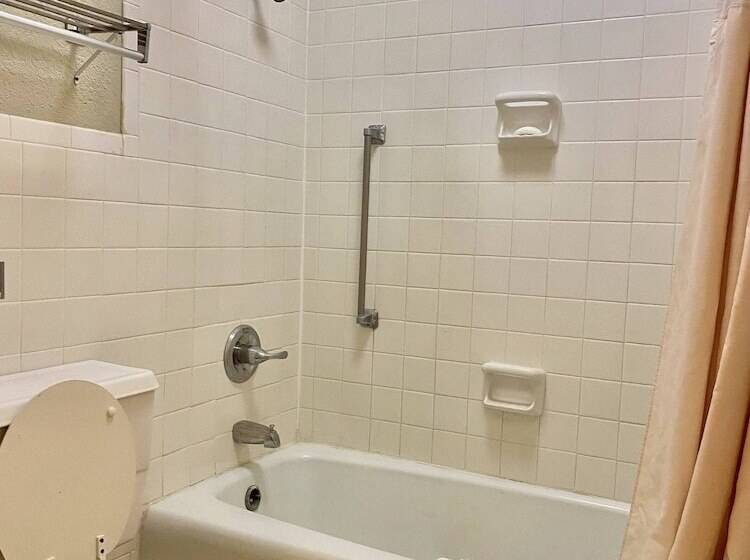 Motel 6 Forrest City Ar