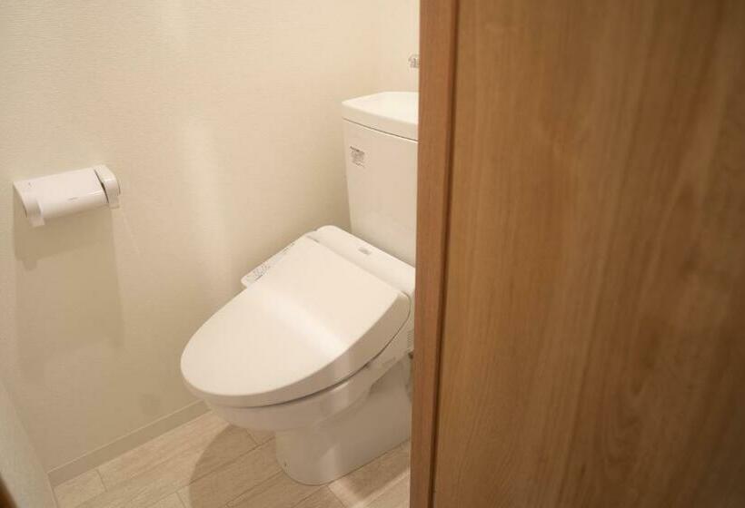 Osaka Sunshine Tower81