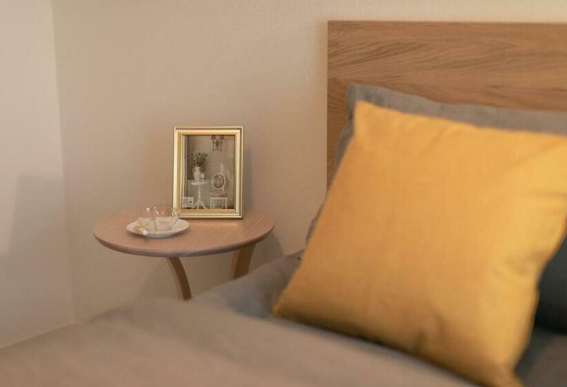 Osaka Sunshine Tower82