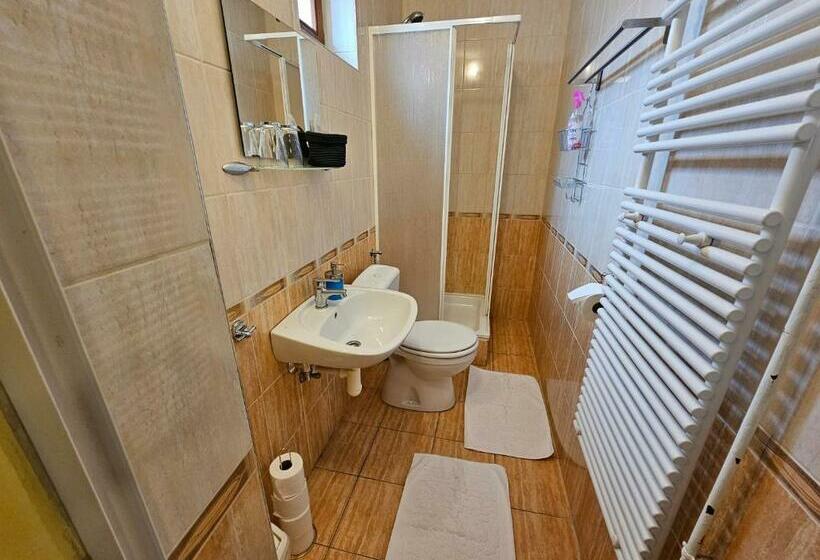 פנסיון Abigél 2 Vendégház