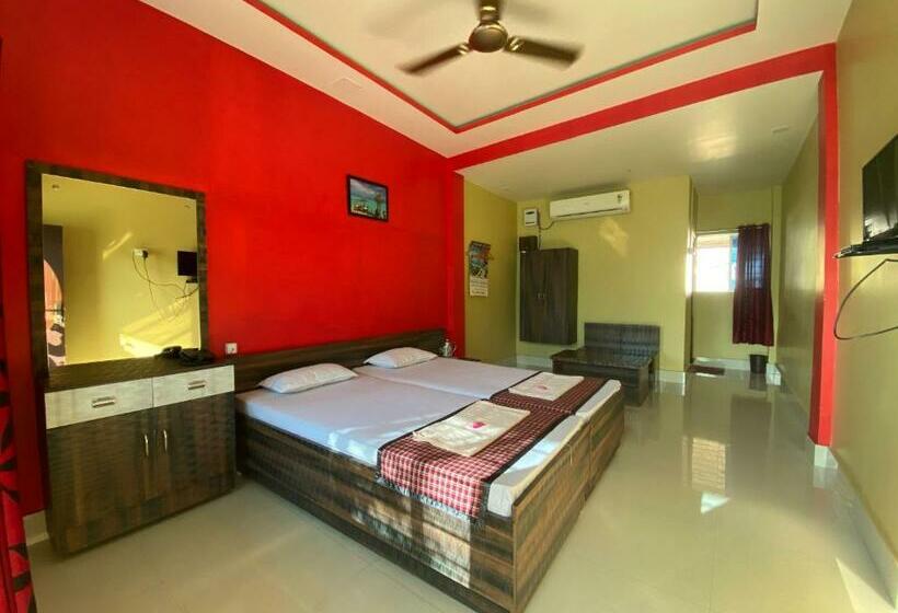بنسيون Apurba Guest House