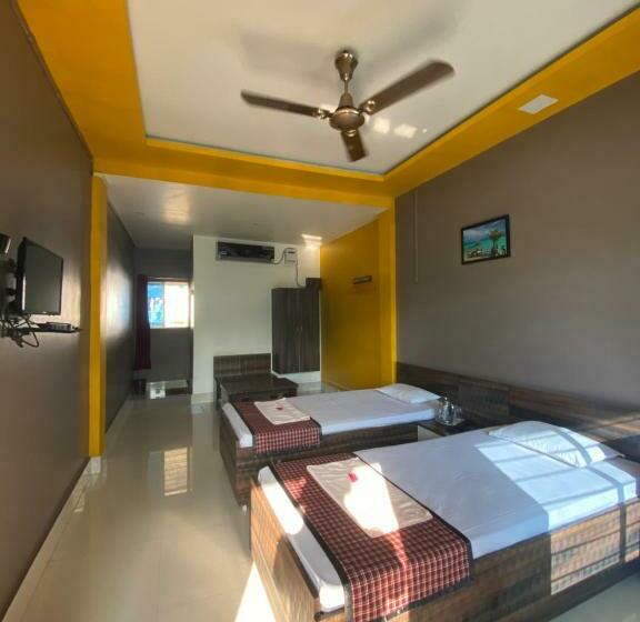 פנסיון Apurba Guest House