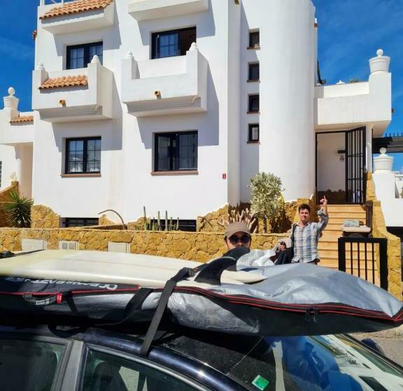 Пансион Coco Surfhouse Coworking Coliving