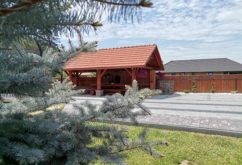 펜션 Dió Vendégház