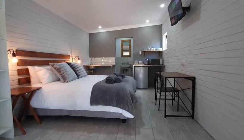 פנסיון Studio Twenty8