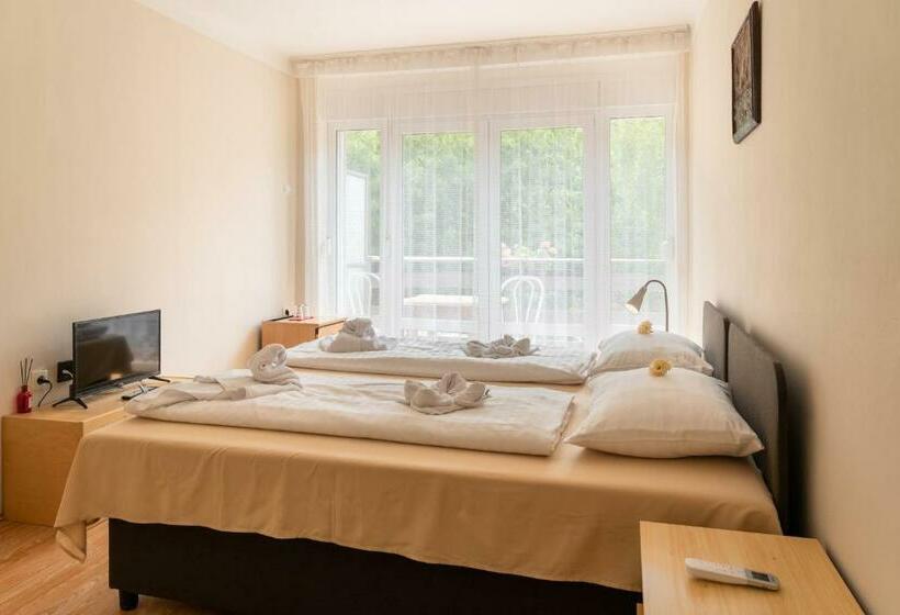 بنسيون Sylvia Ház