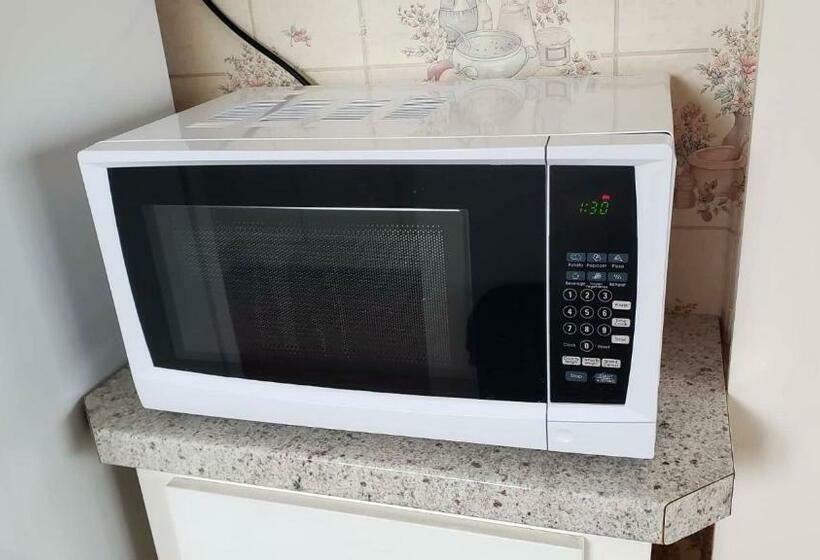 פנסיון Terracotta Cottage