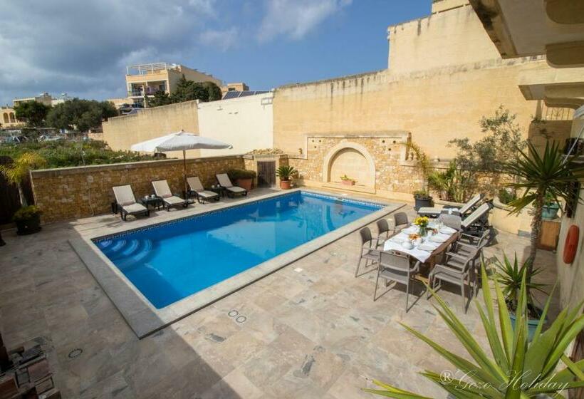 استراحتگاه Villa Mandolina