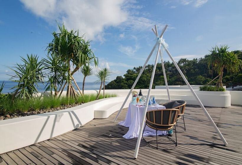 Royal Avila Boutique Resort