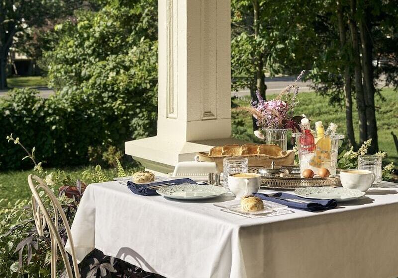 The Eddie Hotel And Farm