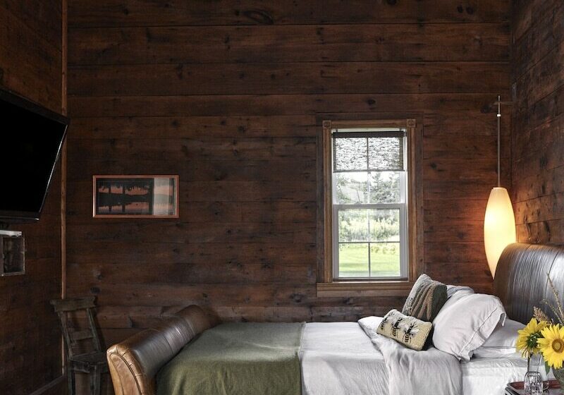 The Eddie Hotel And Farm