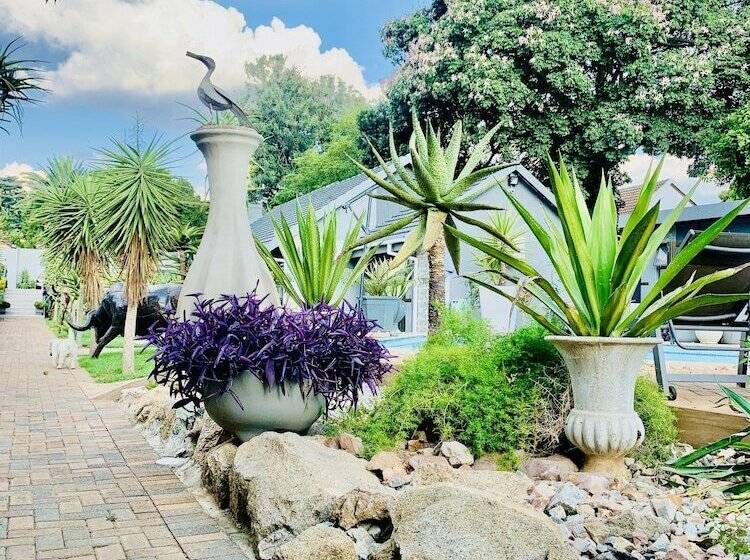 24 On Basil Boutique Luxury