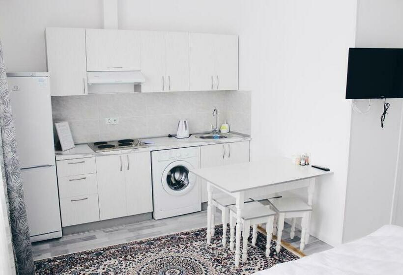 هاستل Mansion Hotel Arman