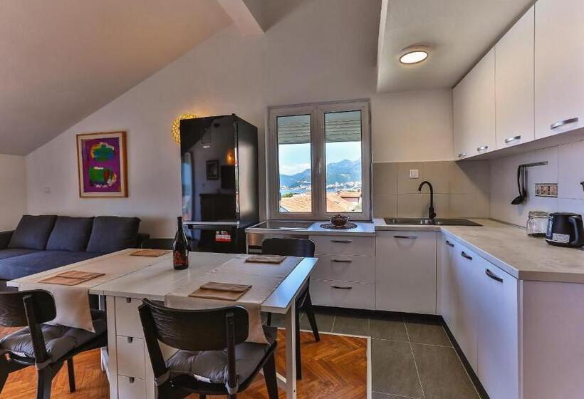 Barbara Sveti Stefan