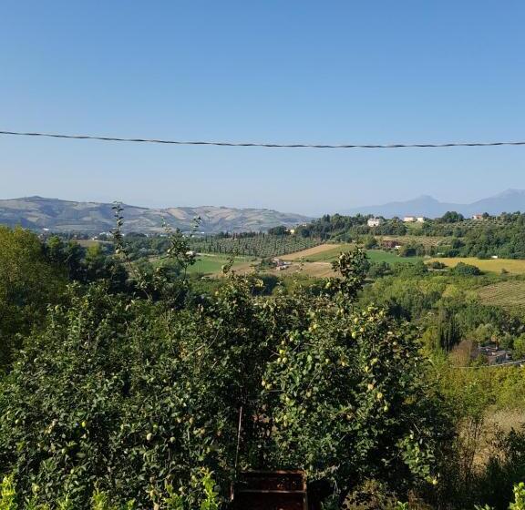 Bed and Breakfast Casa Di Terra Cruda