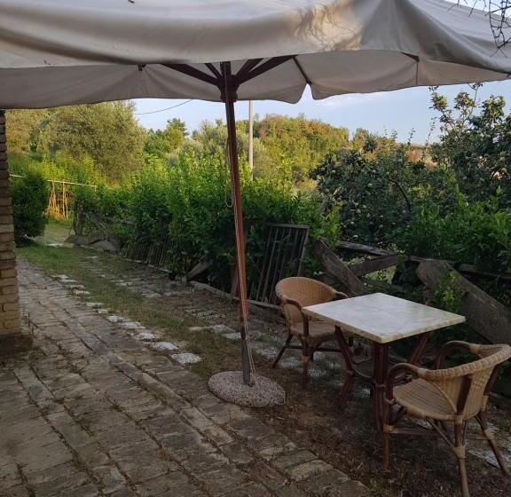 Bed and Breakfast Casa Di Terra Cruda