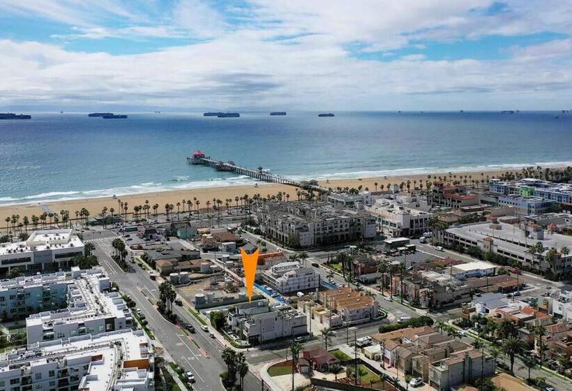 Coastal Paradise . Steps To The Beach . Pool . Hot Tub