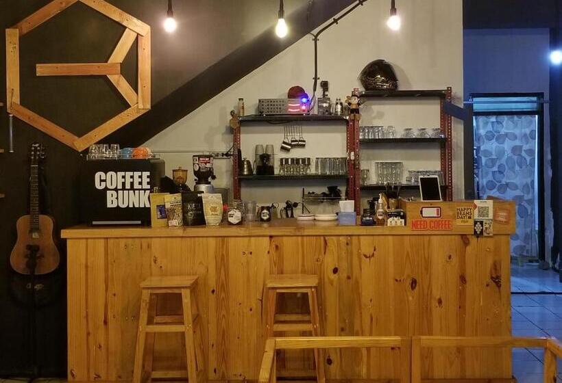 Coffeebunk Hostel