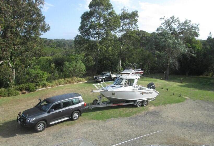 Flats Elite Bermagui