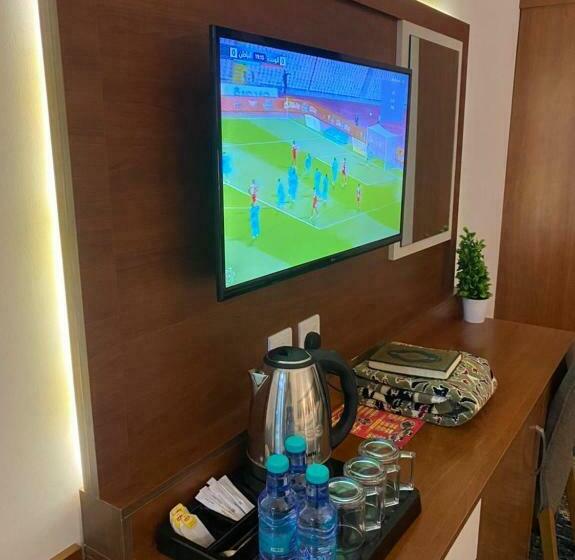 ホテル Anwar Ohud