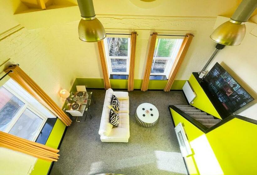 هتل Phoenix Apartments