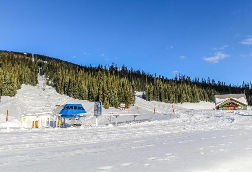 בית מלון כפרי South Face B