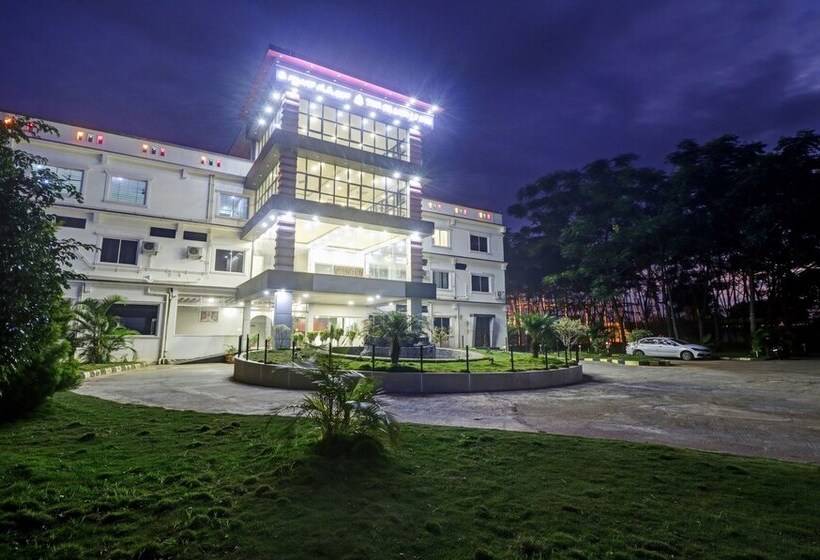 Отель Grand Jp Inn Near 2 Km From Gundlupet Bus Stand