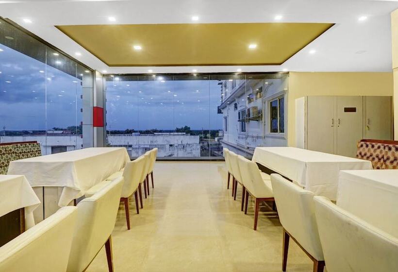 Отель Grand Jp Inn Near 2 Km From Gundlupet Bus Stand