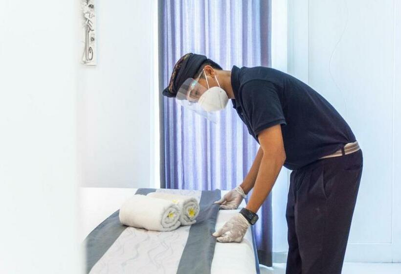 בית מלון כפרי Umah Santi Residence