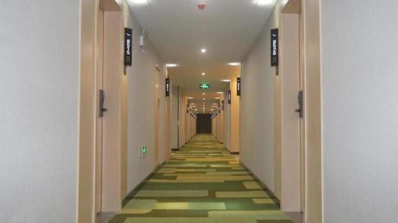 ホテル Vatica Zhoukou City Luyi County Zhenyuan Avenue