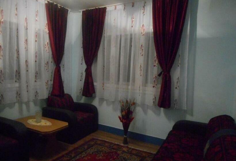 膳宿费 Casa Dragoi Din Socolari, Caras   Severin