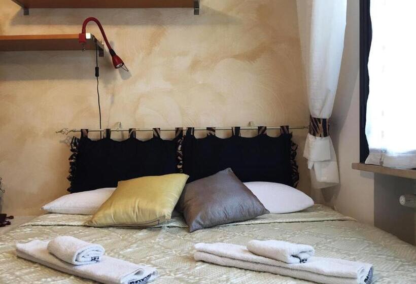 پانسیون Casa Lux