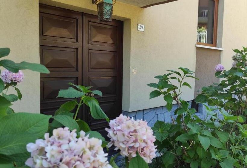 بنسيون Casabella Silvana