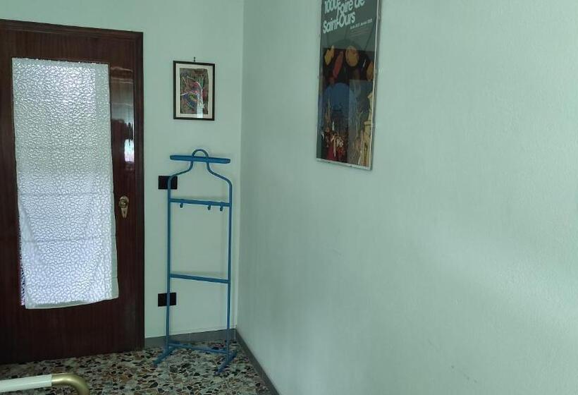 بنسيون Casabella Silvana