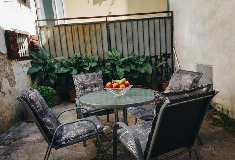 پانسیون House365