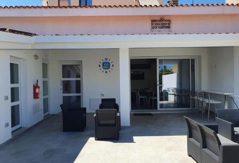 פנסיון Sardiniarooms Tortolì Old Town