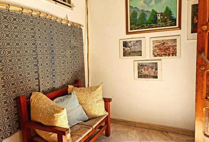 פנסיון Sardiniarooms Tortolì Old Town