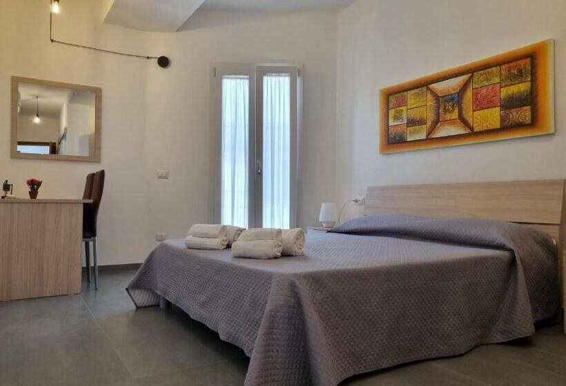 פנסיון Sardiniarooms Tortolì Old Town