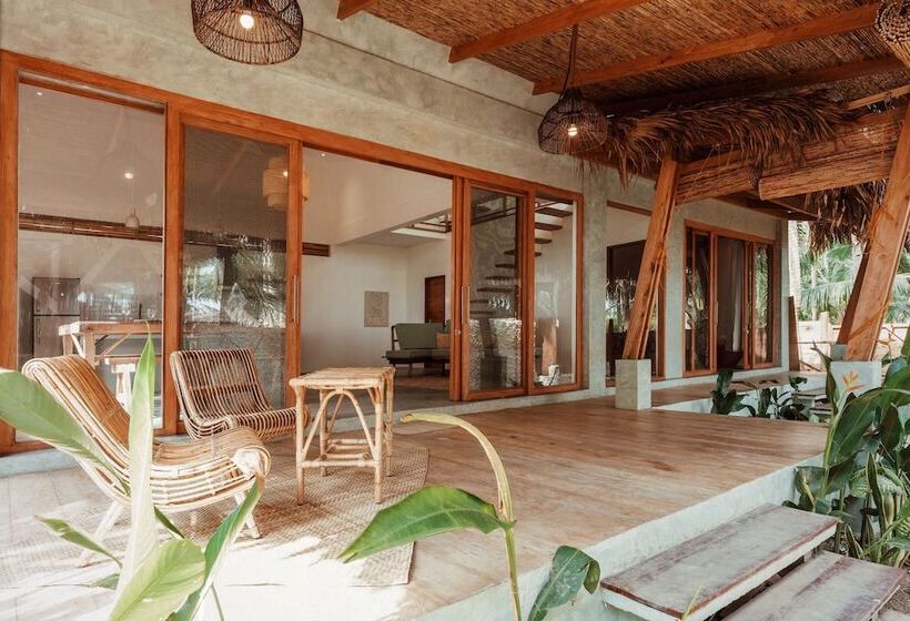 استراحتگاه Punta Punta Surf Retreat