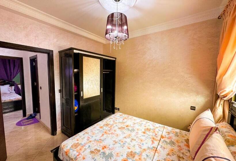 Spacieux Avec Vue Historique Unique