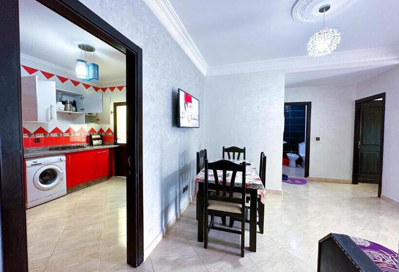 Spacieux Avec Vue Historique Unique