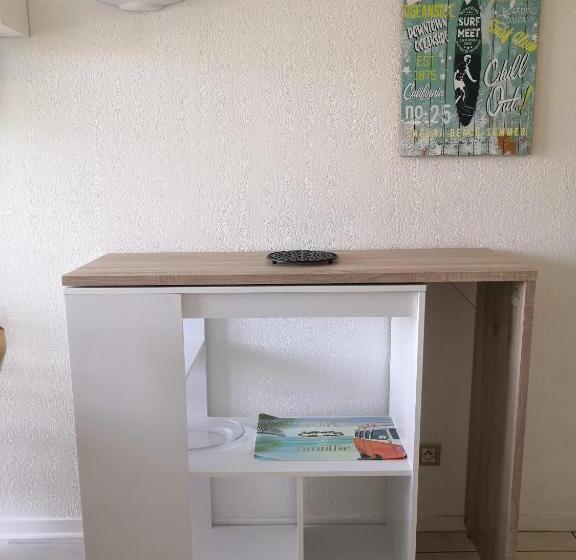 Ty Avel Studios 110 Et 111