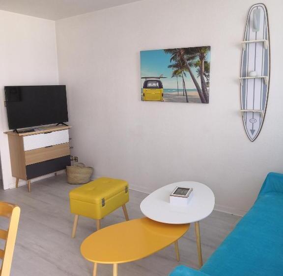 Ty Avel Studios 110 Et 111