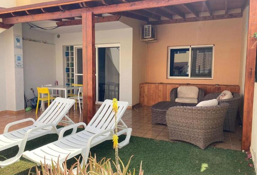 2 Bedroom Pool Apartment Close To Beach Rocky Point Corralejo