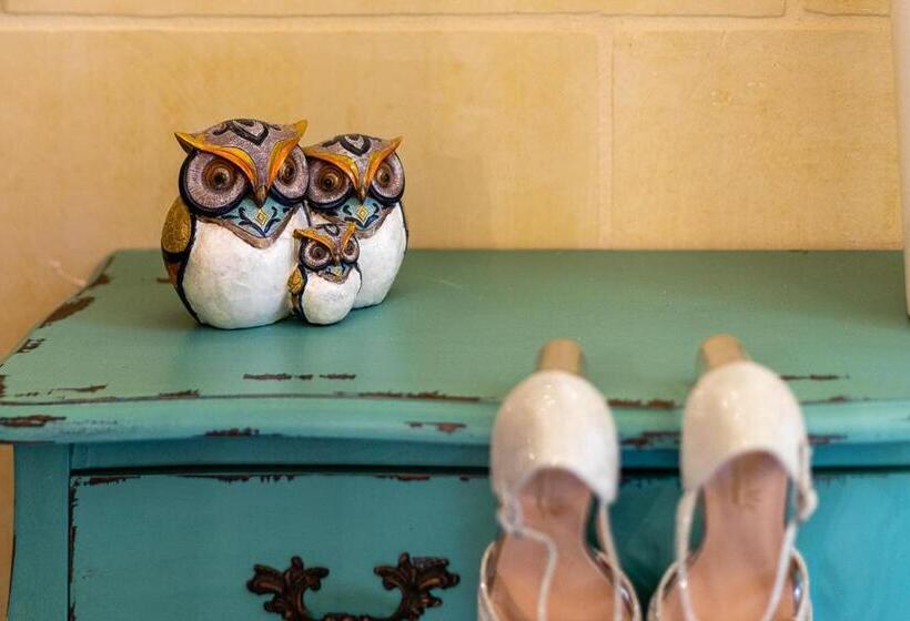 Ajuga Luxury Boutique B&b