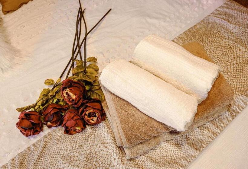 Ajuga Luxury Boutique B&b