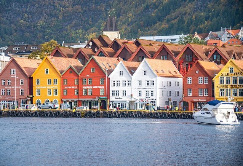 فندق صغير Fabryka