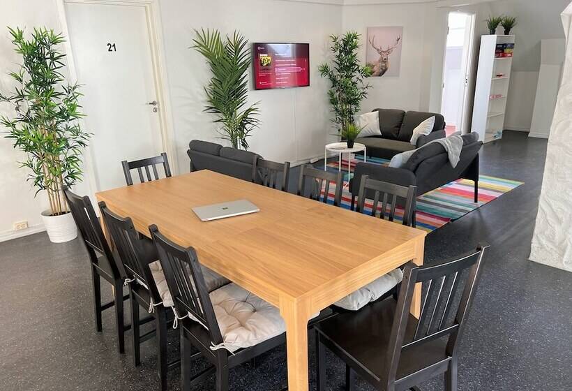 فندق صغير Fabryka